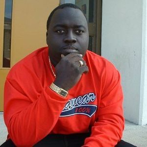 Meet your Posher, Charie